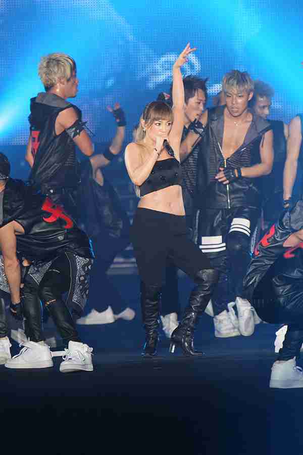 【浜崎あゆみ】アジアツアー・マカオ公演の中止を発表「諸般の事情により中止との報告を受けました」「大変無念に思っております」　先日は上海公演が中止