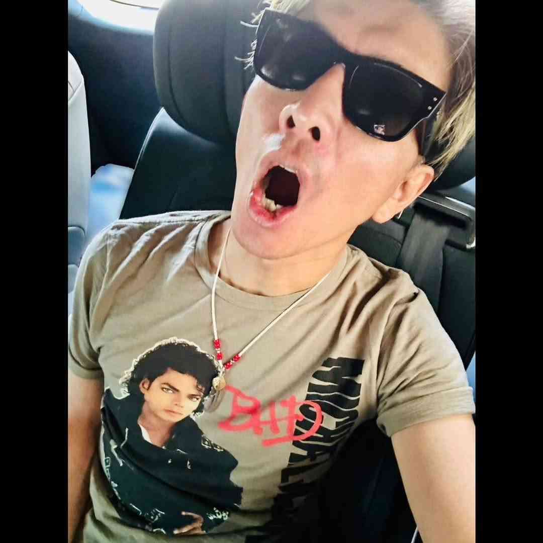 木村拓哉、25年前のドラマで着た「33万円ジャケット」完売の衝撃! 識者が明かす「キムタクの影響力」拡大のわけ