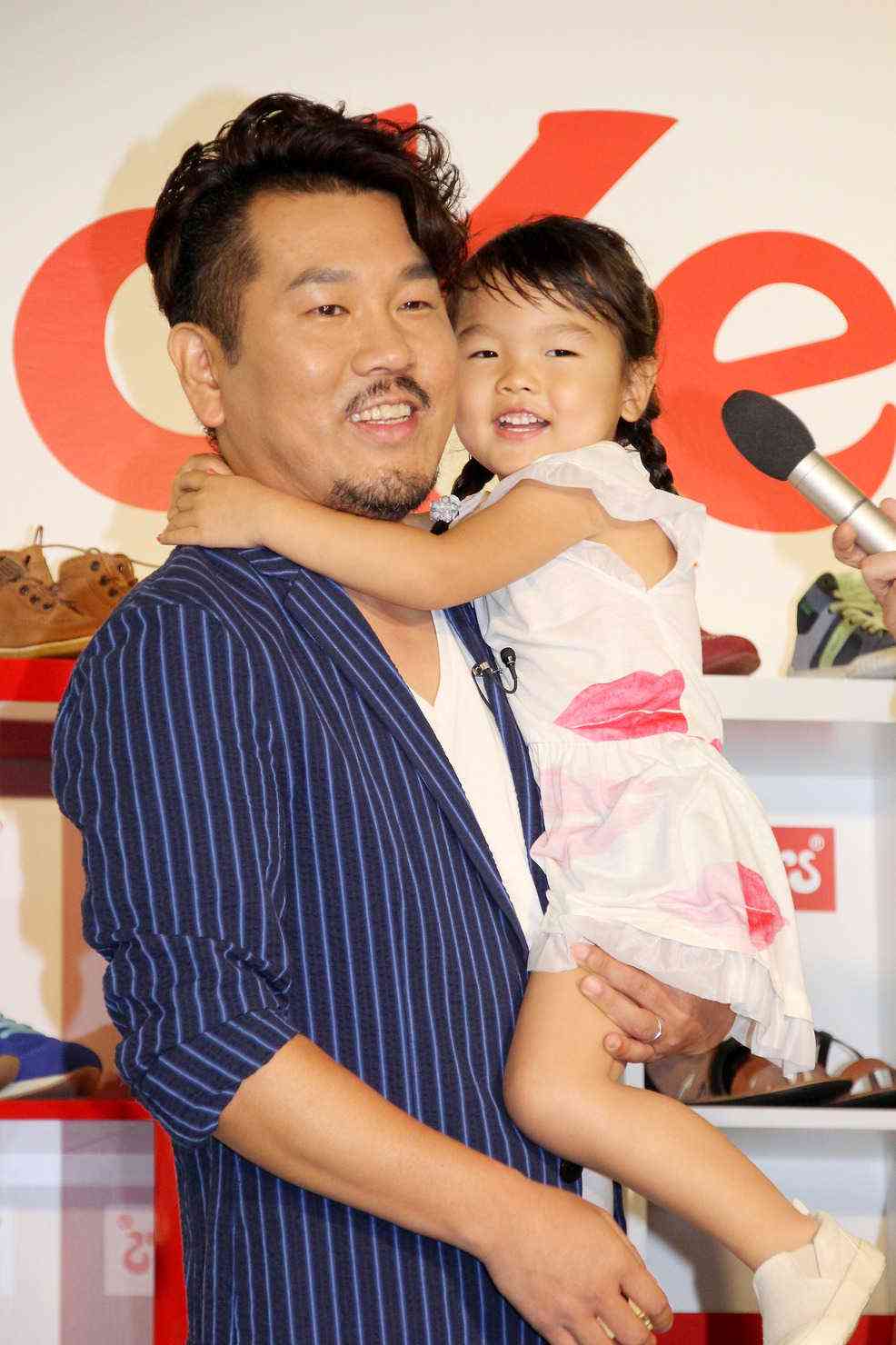 親の言葉遣いや話し方は子供も似る?