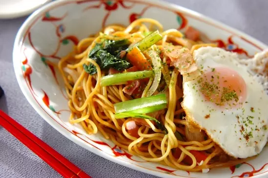 家で自分1人の時の食事