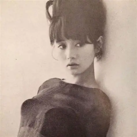 81歳・加賀まりこ　最新姿に衝撃「すごすぎる」「全然分かんなかった」「それにしても…」「ウソだろ」