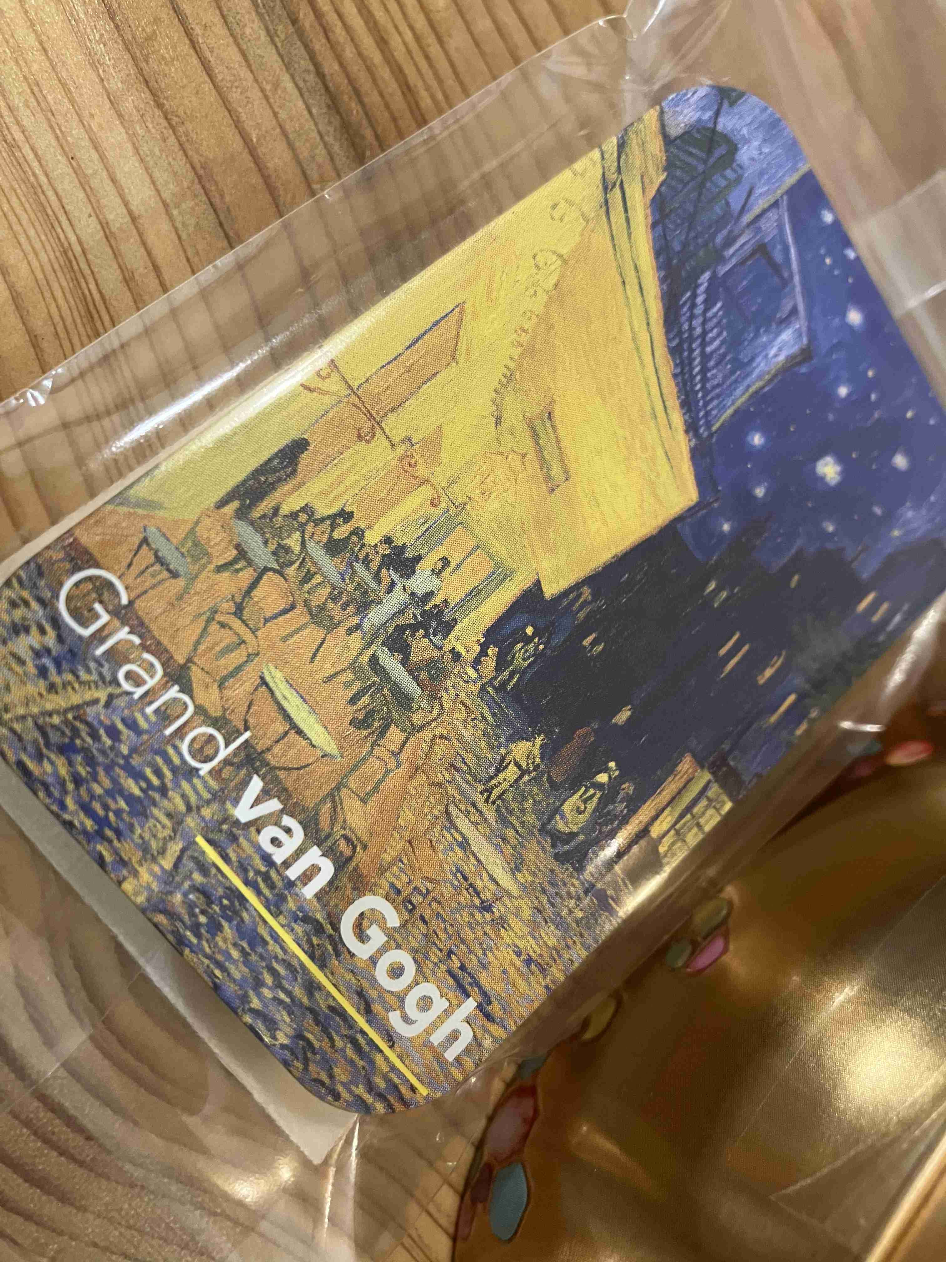 絵画モチーフのグッズ好きな人🖼️