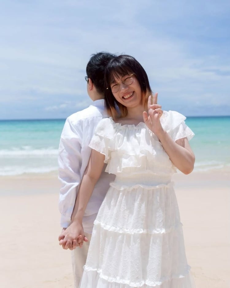 「男性に収入を伝えたら、一気に引かれて」「既婚者もいました」マッチングアプリで約30人と出会い…たかまつなな（32）が体験した“令和婚活”のリアル