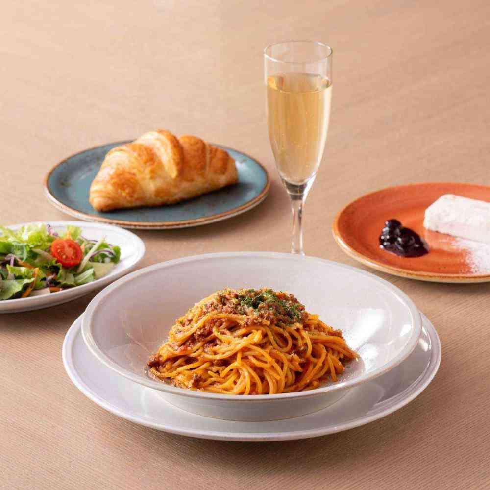 外食の一人前足りますか？