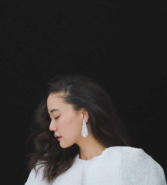 ハイブランドが似合う美女の画像を見て癒されるトピ