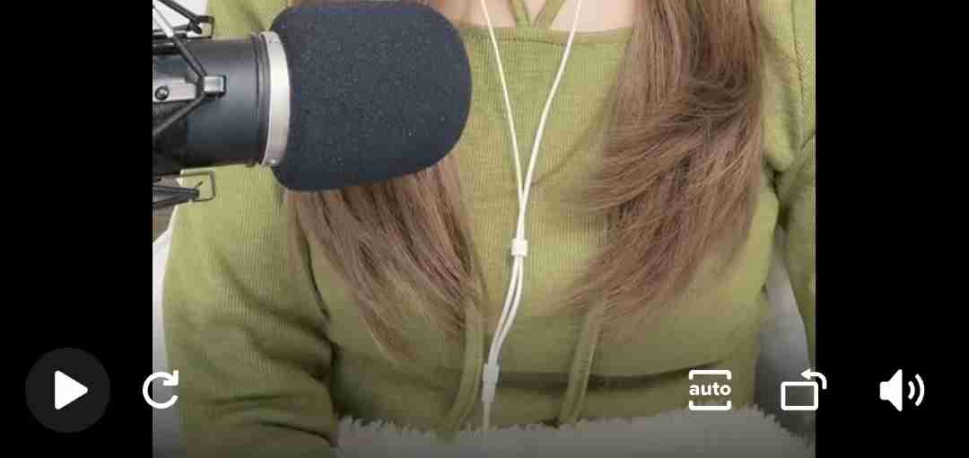 何かに怯えて生きてる人