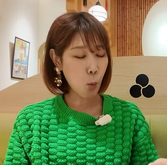 何かに怯えて生きてる人