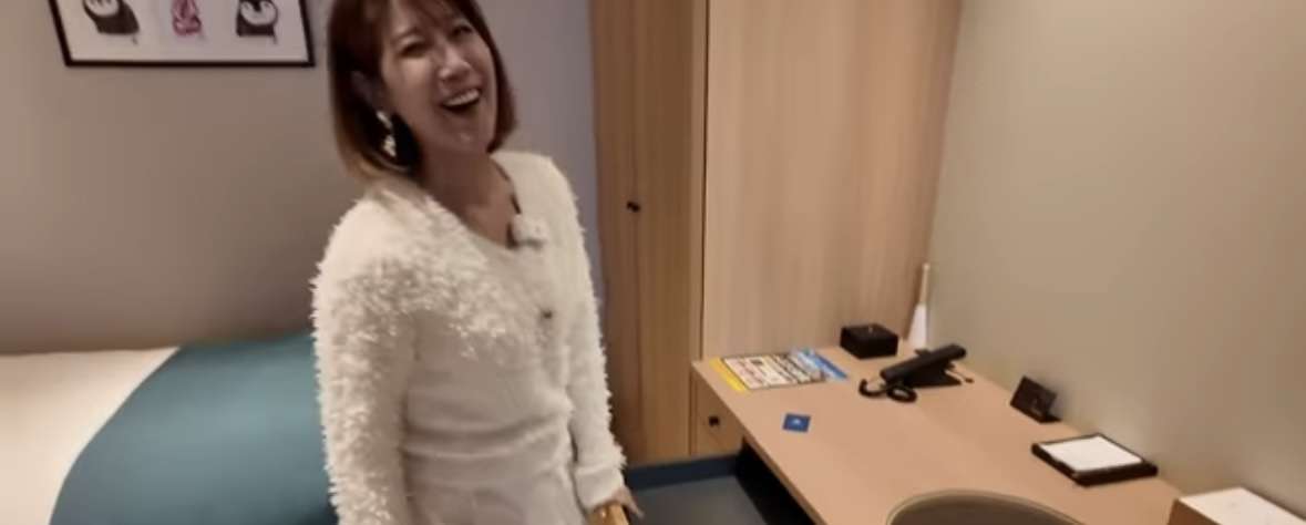 何かに怯えて生きてる人