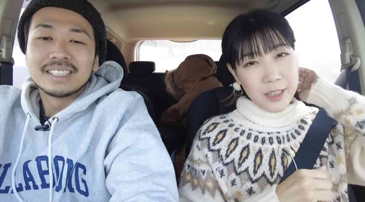 何かに怯えて生きてる人