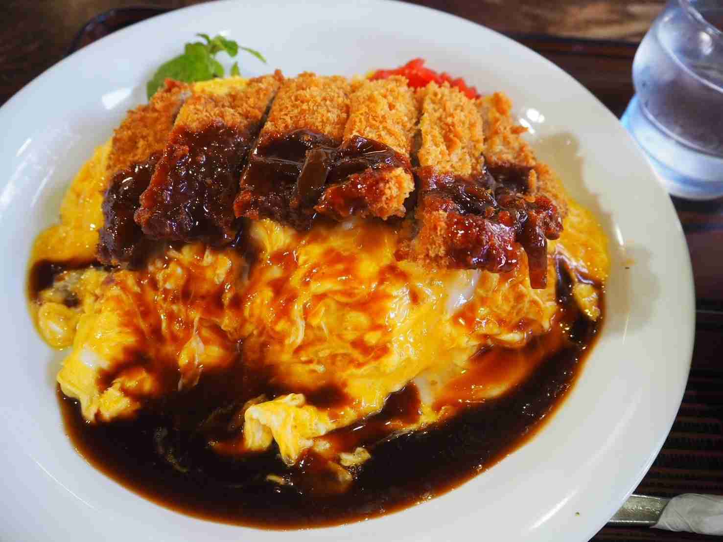 簡単なローカル料理を教えてください