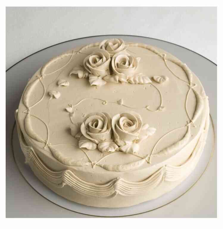 バタークリームのケーキが好きな人