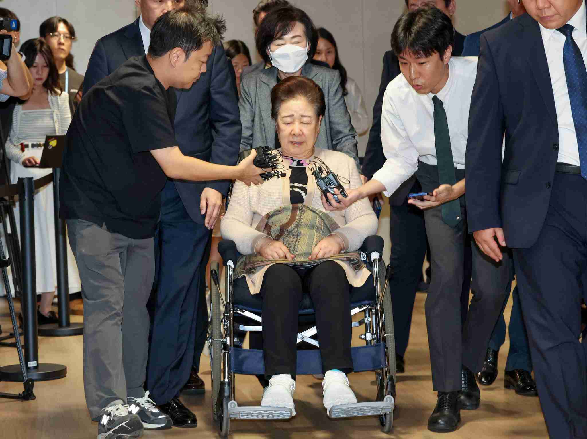 「活動が一部の方々に深いご心痛与えたこと決して軽視できない」と“おわび” 旧統一教会の田中富広会長が辞任発表「解散命令」めぐる高裁審理終結を区切りに
