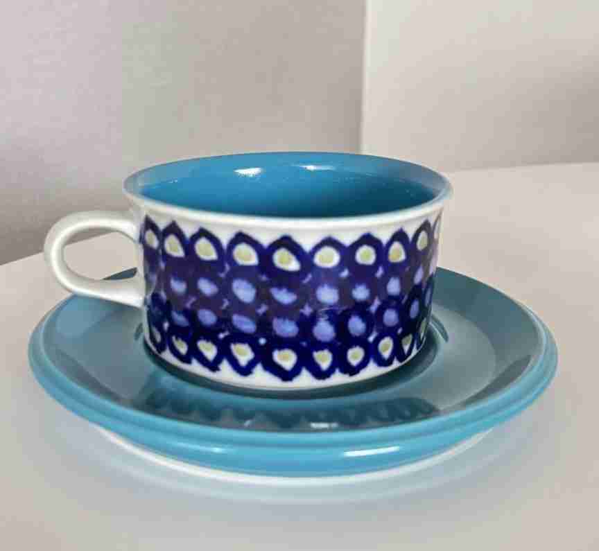 素敵なソーサー&カップのセットが見たい☕