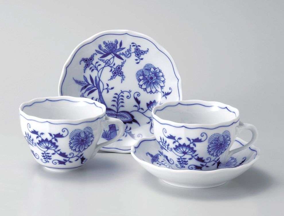 素敵なソーサー&カップのセットが見たい☕