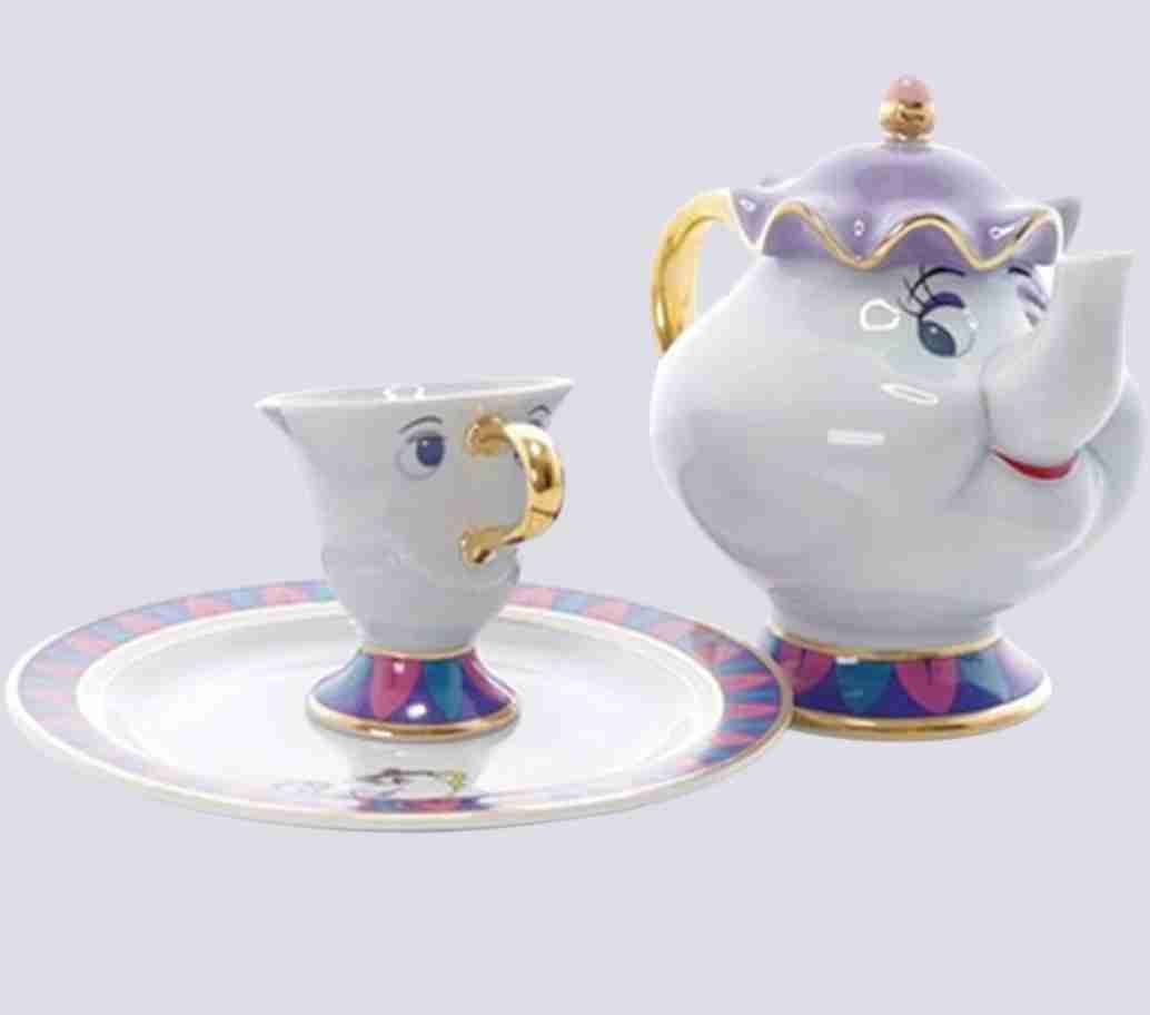 素敵なソーサー&カップのセットが見たい☕