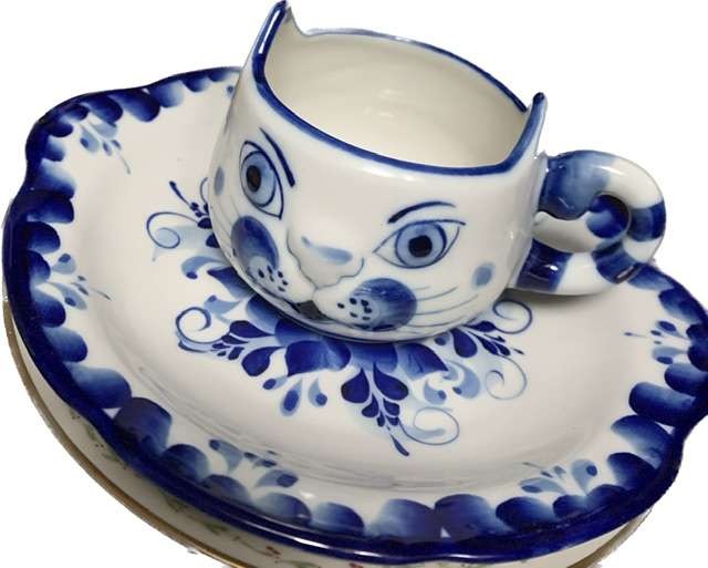 素敵なソーサー&カップのセットが見たい☕