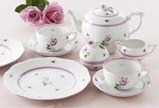 素敵なソーサー&カップのセットが見たい☕