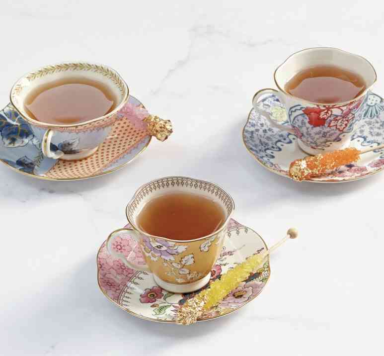 素敵なソーサー&カップのセットが見たい☕