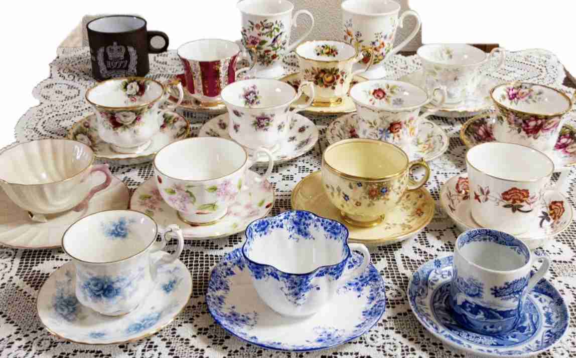 素敵なソーサー&カップのセットが見たい☕