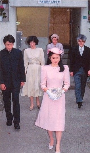 リアルタイムで知ってる人に当時のことを聞いてみるトピ