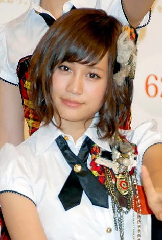 AKB前田敦子&大島優子が紅白歌合戦で限定復活！ 衝撃の内定情報が！《神7の多くが出場》《『ヘビーローテーション』など黄金期メドレーを披露する》