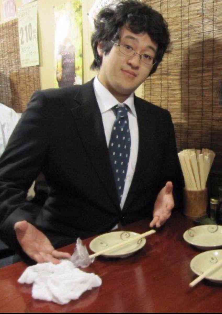 “バキ童”ぐんぴぃ「卒業いたしました」YouTubeで恋人が出来たことをサラリ発表