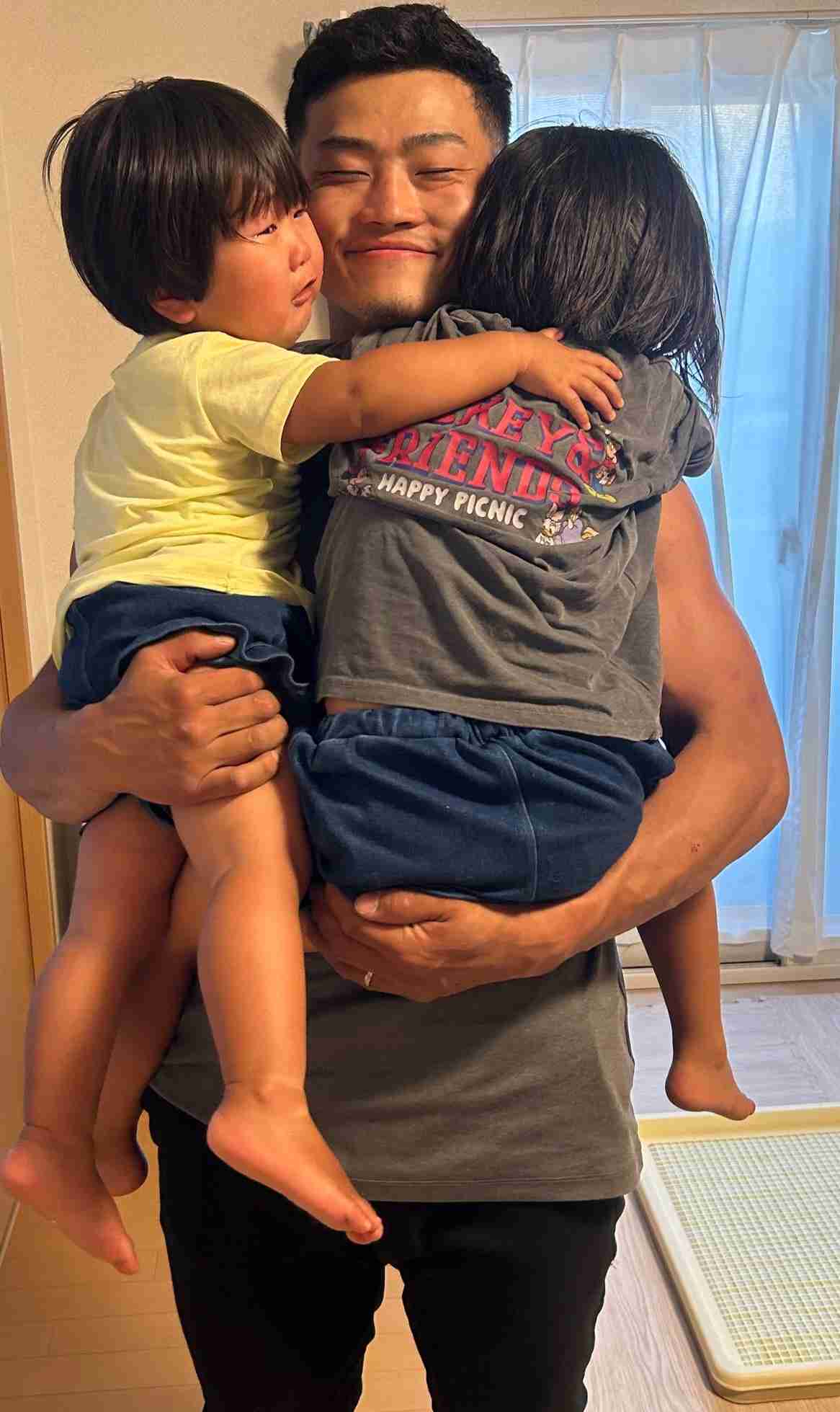 医師作家「完全な刑事事件です」ビンタ昏倒でくも膜下出血ブレイキングダウン選手の危険性を指摘