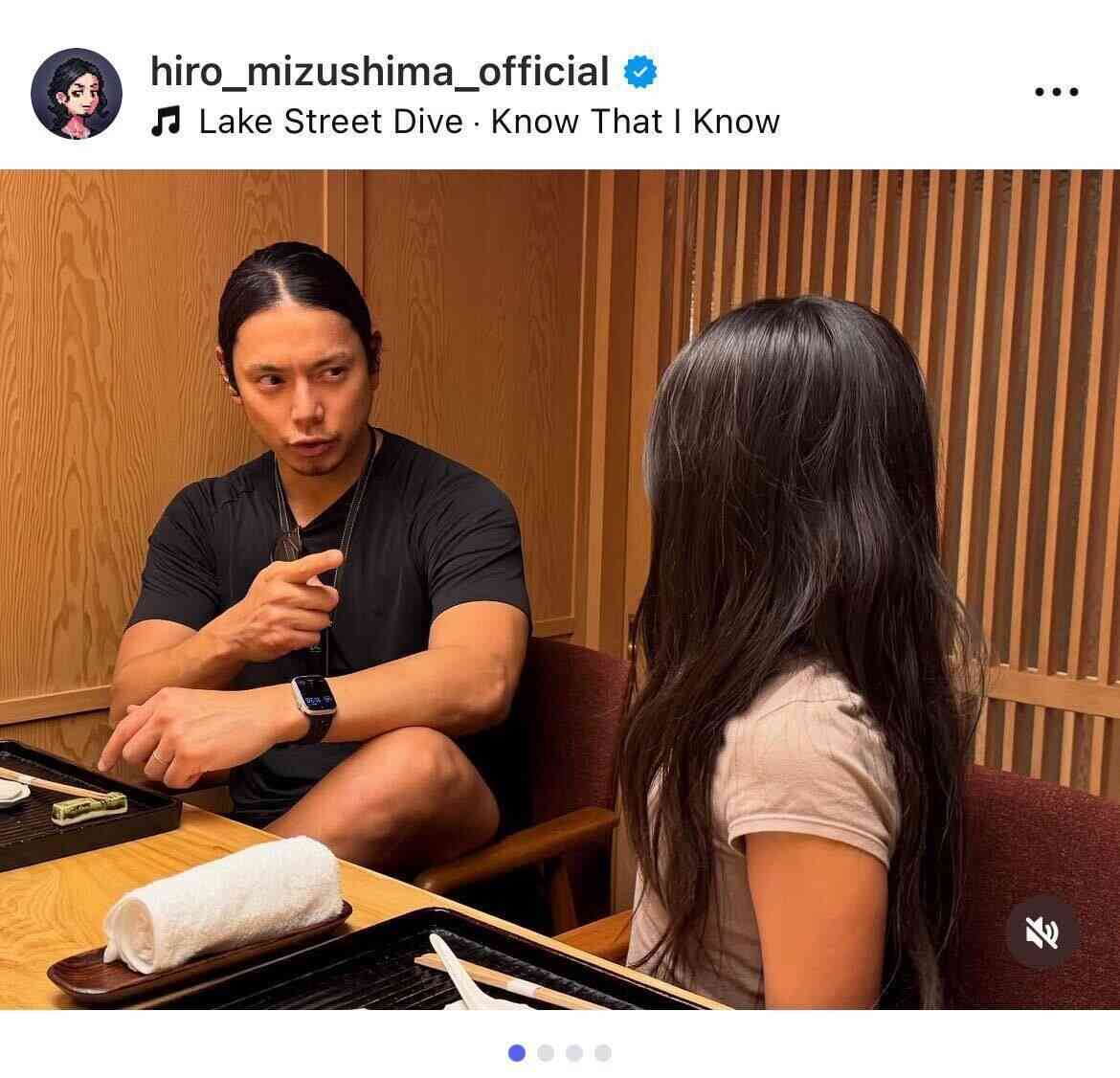 絢香　「今日のネイル」アピール写真で…豪華に光る薬指が話題「素敵」「ご主人からのプレゼントですか？」