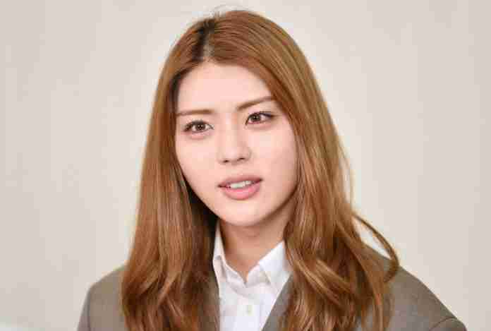 井手上漠、高校2年生の写真公開「変わらない美しさ」「次元が違う」徹底していた美容法も紹介