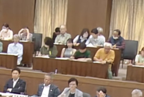 「悪質な生成AI画像かと思った」国民民主・玉木代表が笑顔で「生理用品の無償配布」呼びかけ…政策＆ポスター画像に不評続出