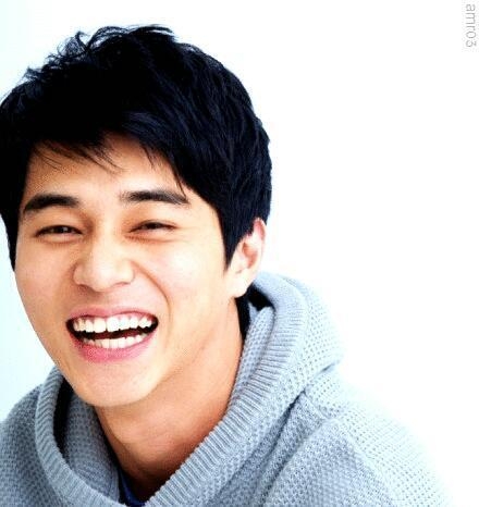 芸能人の笑顔が見たい