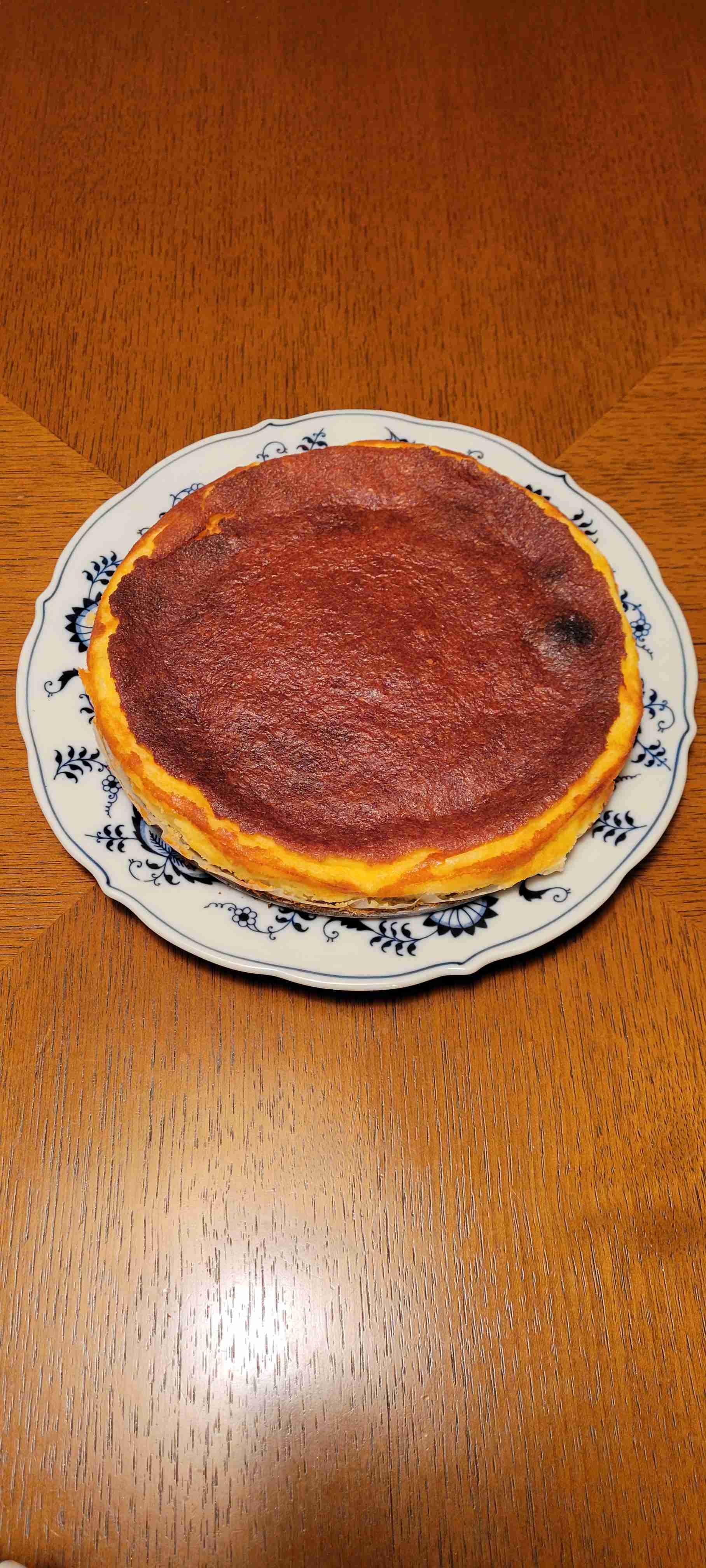 バスクチーズケーキが好きな人
