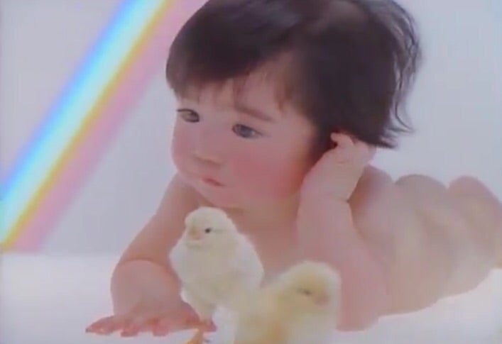 田村真子アナ、衣装に視聴者ヒヤリ…「スタッフ注意して」 前傾姿勢でのハプニングに「胸元危ない」「ひやひやする」騒然