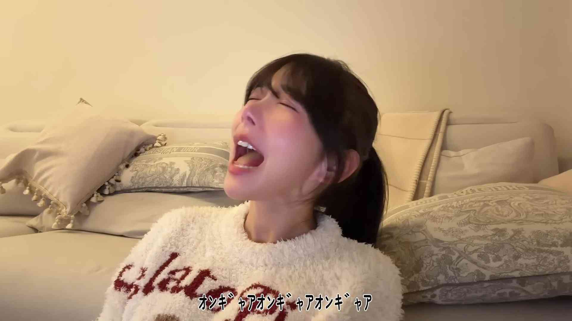 婚約破棄&スピード破局...いろいろあったRちゃん、「結婚してないだけで、なんでそんなに言われなきゃ...」と涙