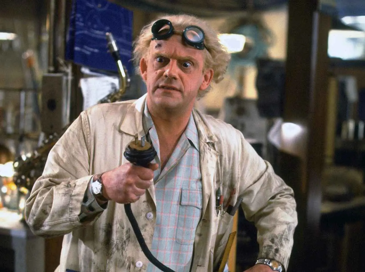 タイムマシーンは作ることができる？