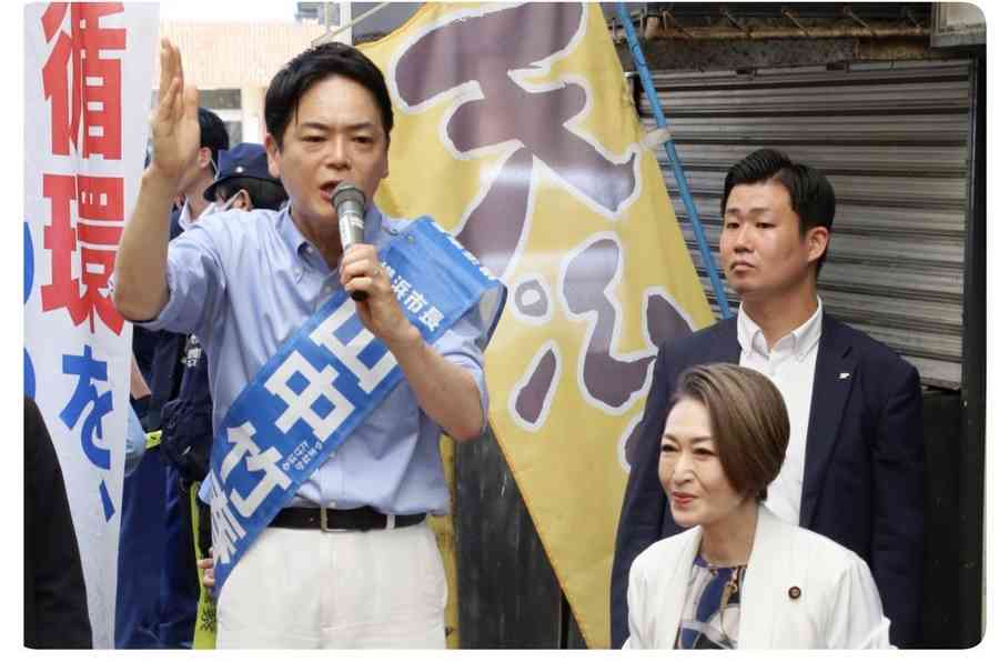 【異例の実名顔出し告発】横浜市長・山中竹春氏の暴言＆誹謗中傷を現職市役所幹部が明かした！《副市長を「ダチョウ」「人間のクズ」と…》