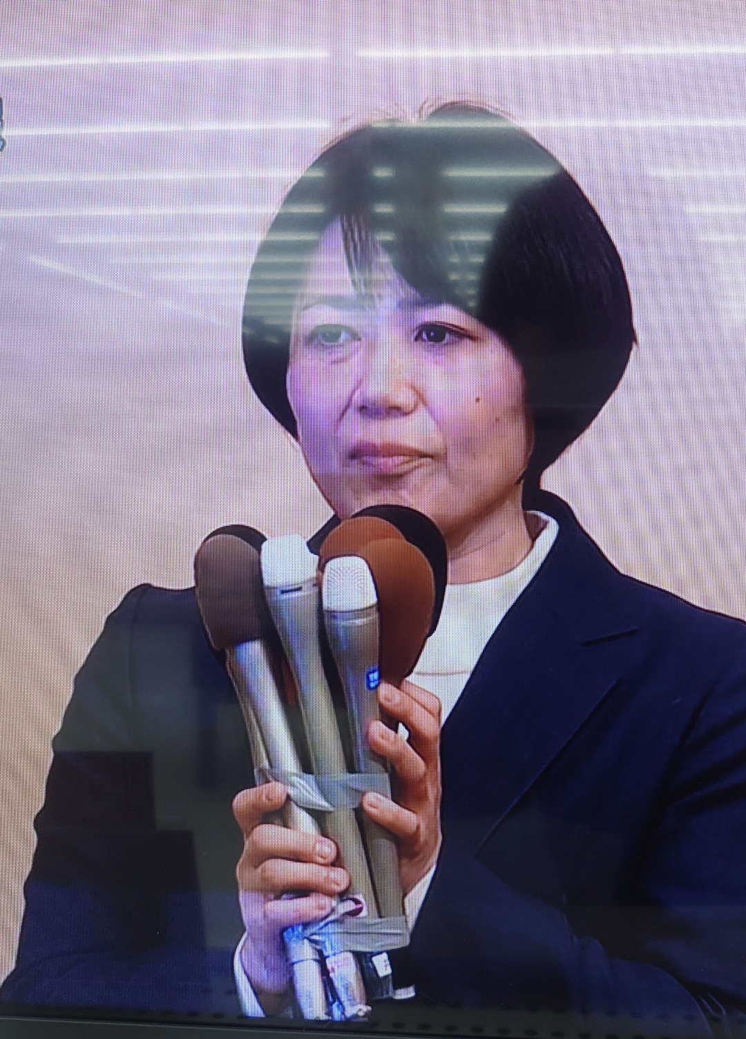 ラブホ辞職の小川晶氏が再選確実「失態を一生背負って」おわび行脚・連日投稿が実る 前橋市長選