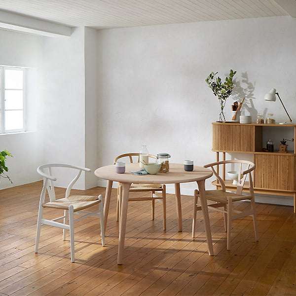 丸いダイニングテーブルってどうですか？