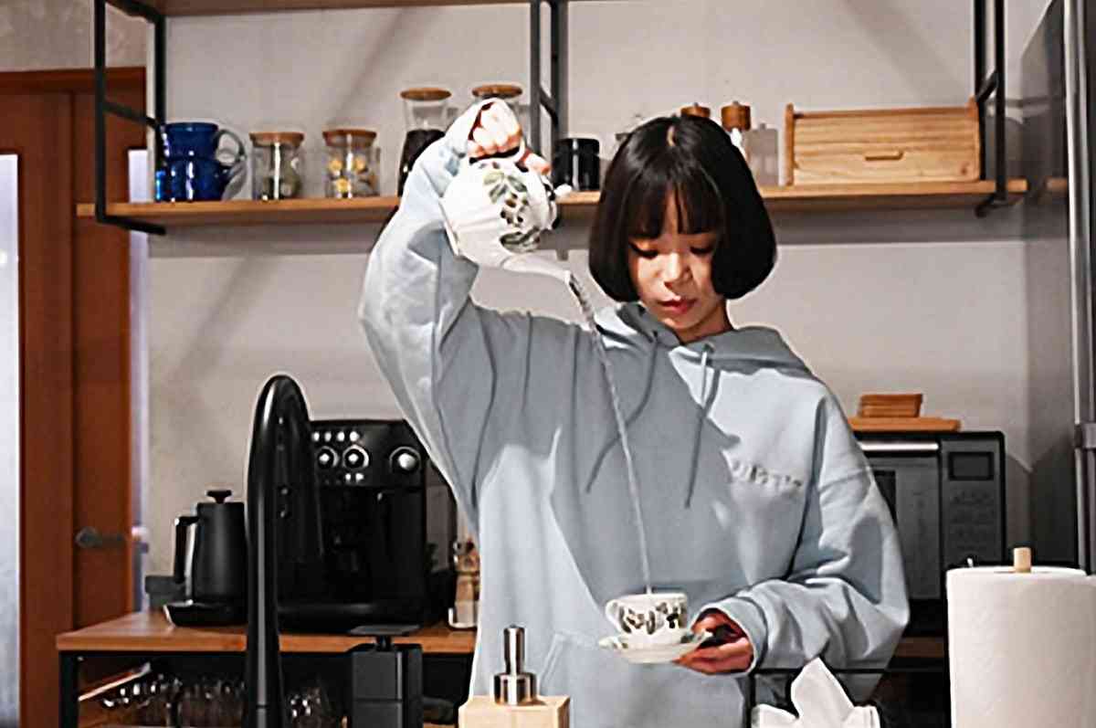 趣里、父・水谷豊とのツーショット公開「いつかコラボできるように頑張りたい」昨年初孫誕生