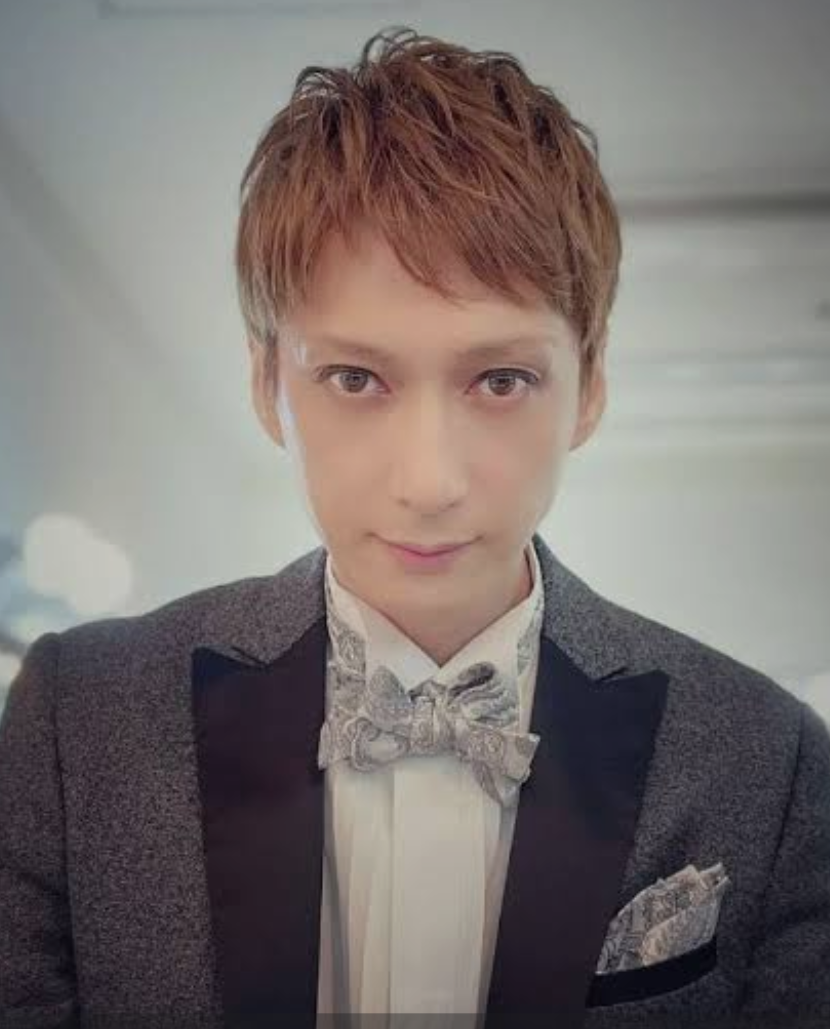 村田充　元妻・神田沙也加さんの愛犬と「いつも一緒に寝ている」愛くるしい姿を公開…引き取って生活