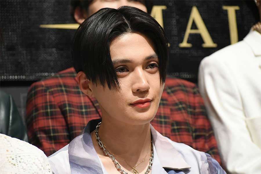 FANTASTICS八木勇征、圧巻の肉体美披露に絶賛の嵐「腹筋バキバキで二度見した」「彫刻みたい」の声