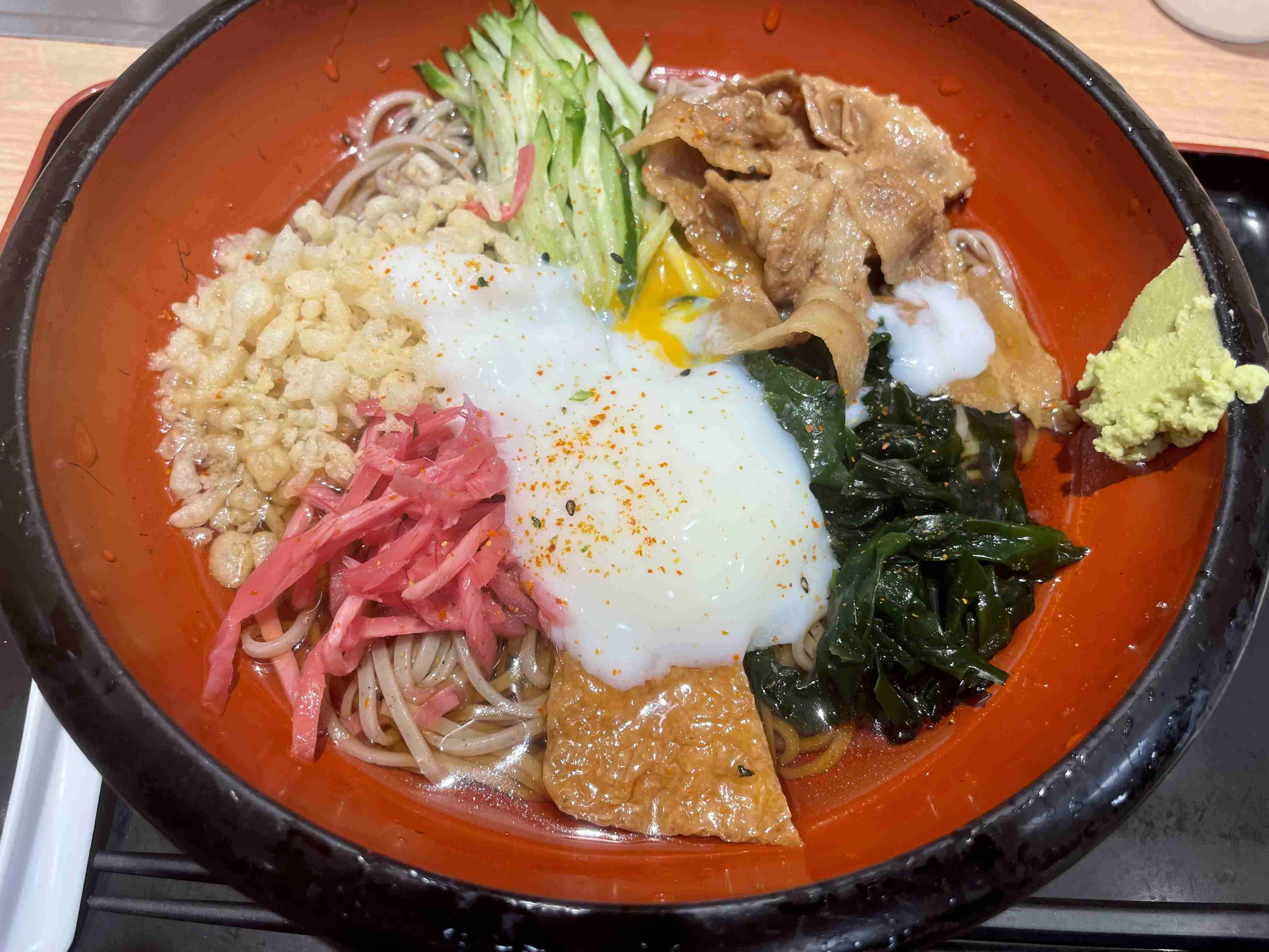 駅の立ち食いそば食べますか?