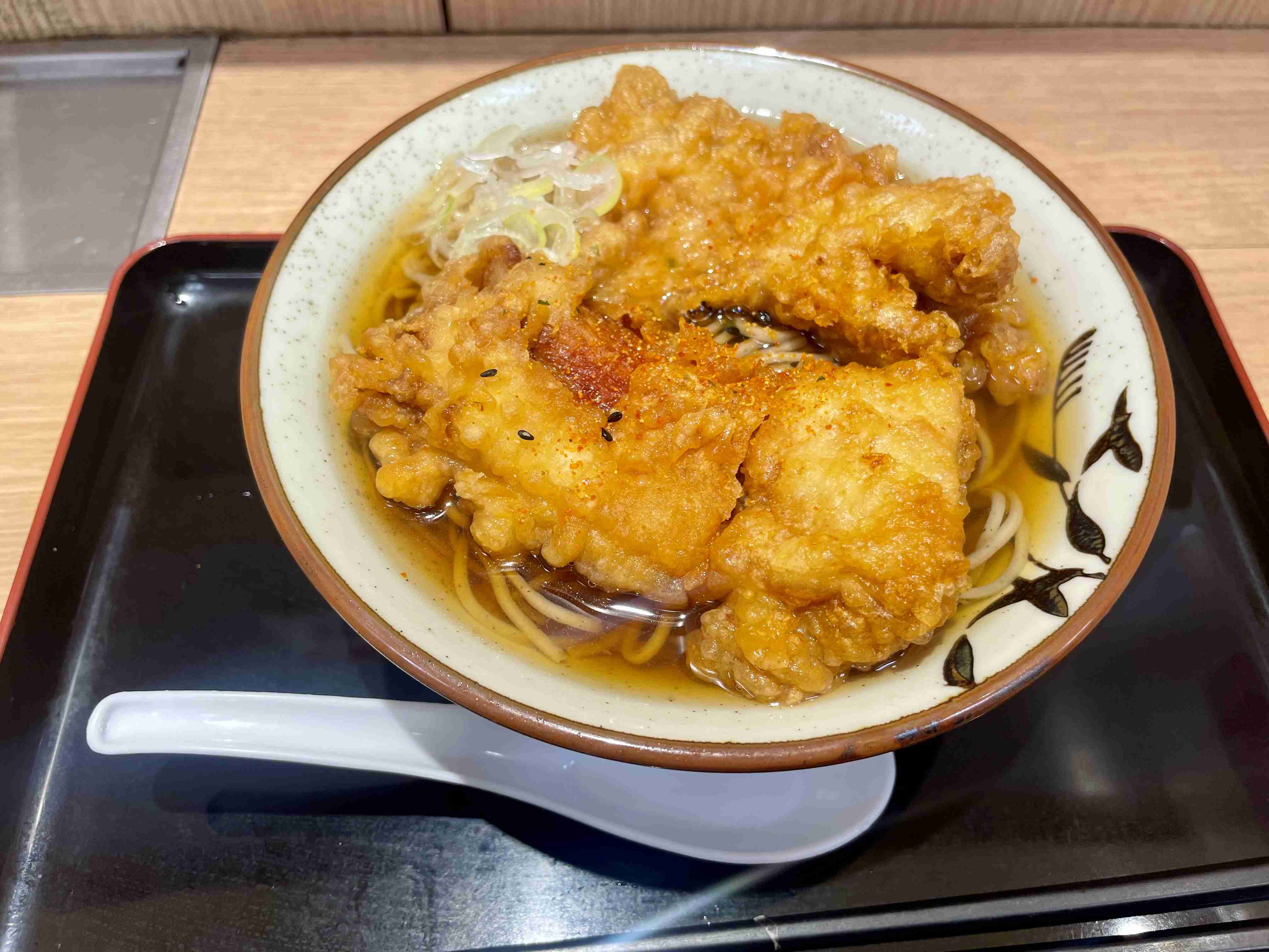 駅の立ち食いそば食べますか?