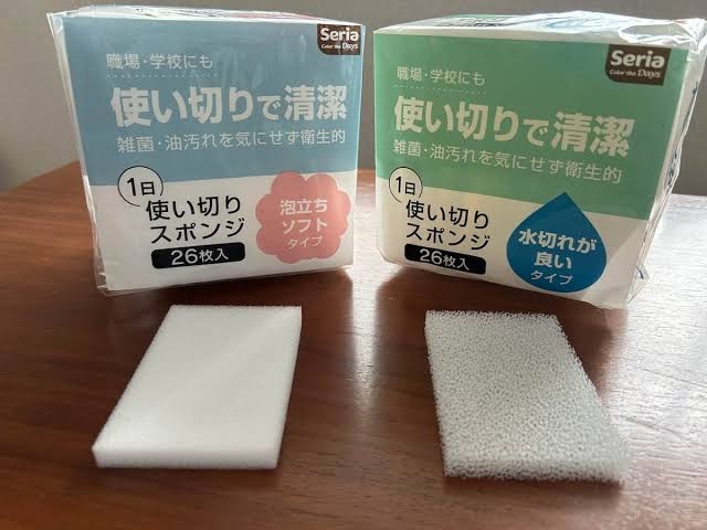 共感の嵐！台所スポンジの交換タイミングに二の足…あるあるを描いた漫画に「わかりすぎるw」「最後は汚いもの洗って捨てたい」