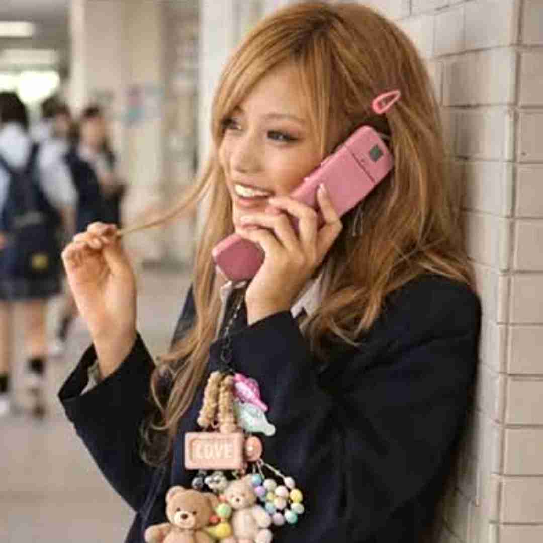 【ガラケー】懐かしのガラケーの画像【遂に終わるってよ】
