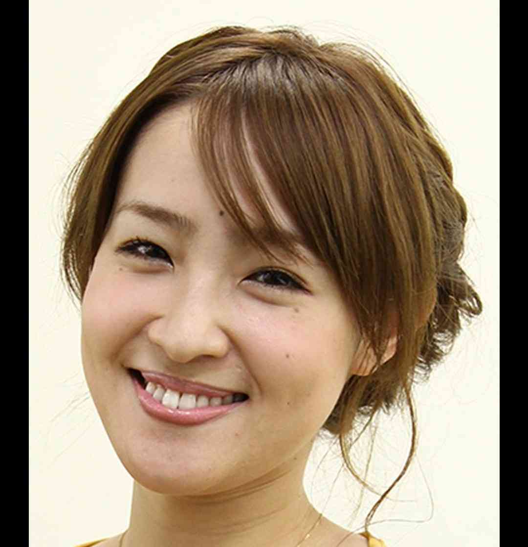 大沢あかねさん（40）ネットの“整形”指摘はむしろ「ありがたい」30代後半で目覚めた美容の楽しさ！｜VERY