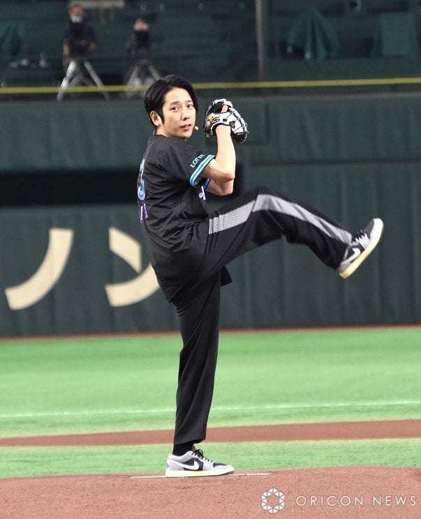 ネトフリ 国内独占配信のWBC中継に渡辺謙と二宮和也を起用! “最強応援団”として侍ジャパンを後押し