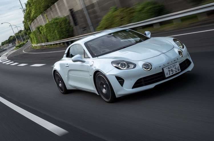 外車に乗っていると嫌味を言われた