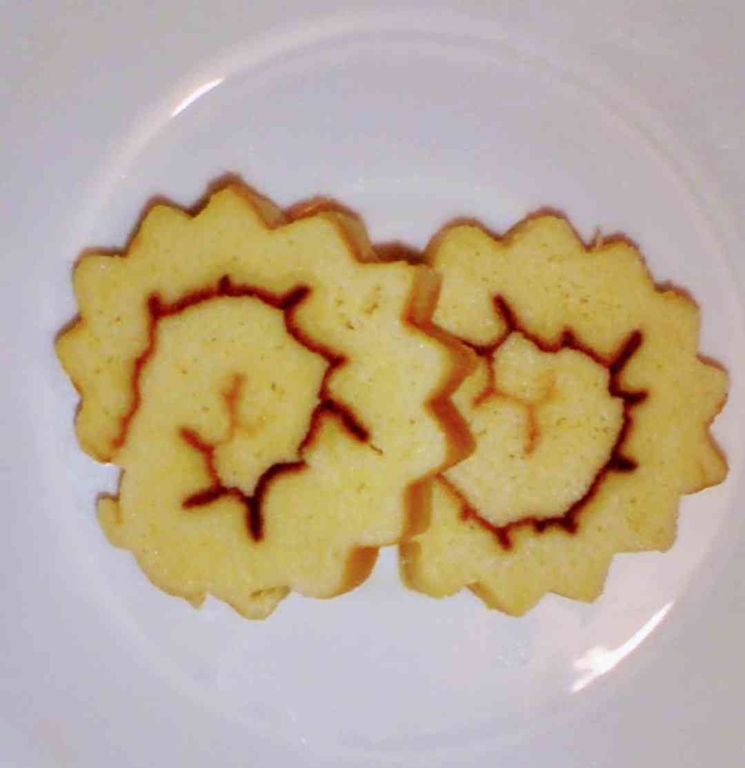 「これくらいの量でいい」土井善晴の1皿4品おせちに共感集まる「実家のお正月を思い出した」「あまりにも素敵」