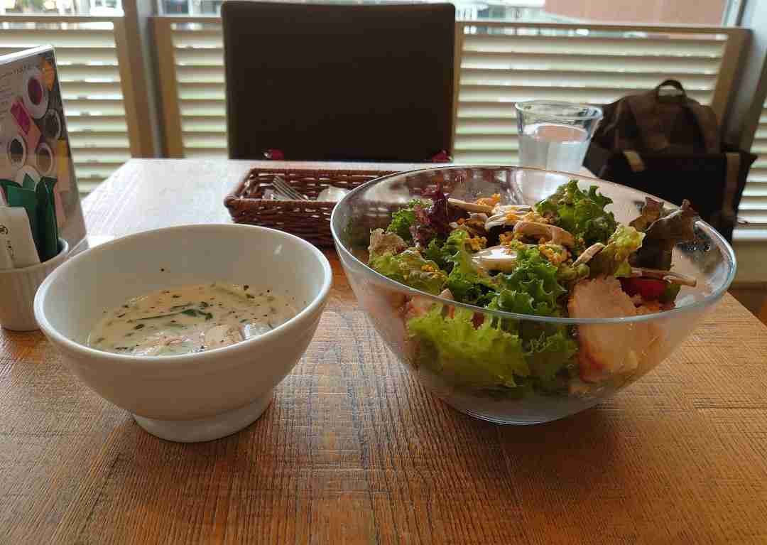 ☕️皆さんが撮ったカフェの写真が見たいです📸